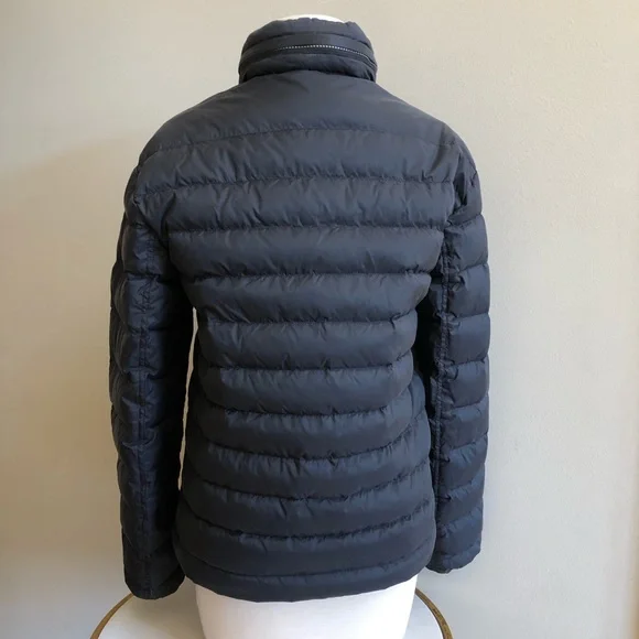 COACH REVERSIBLE JACKET fits like a small
